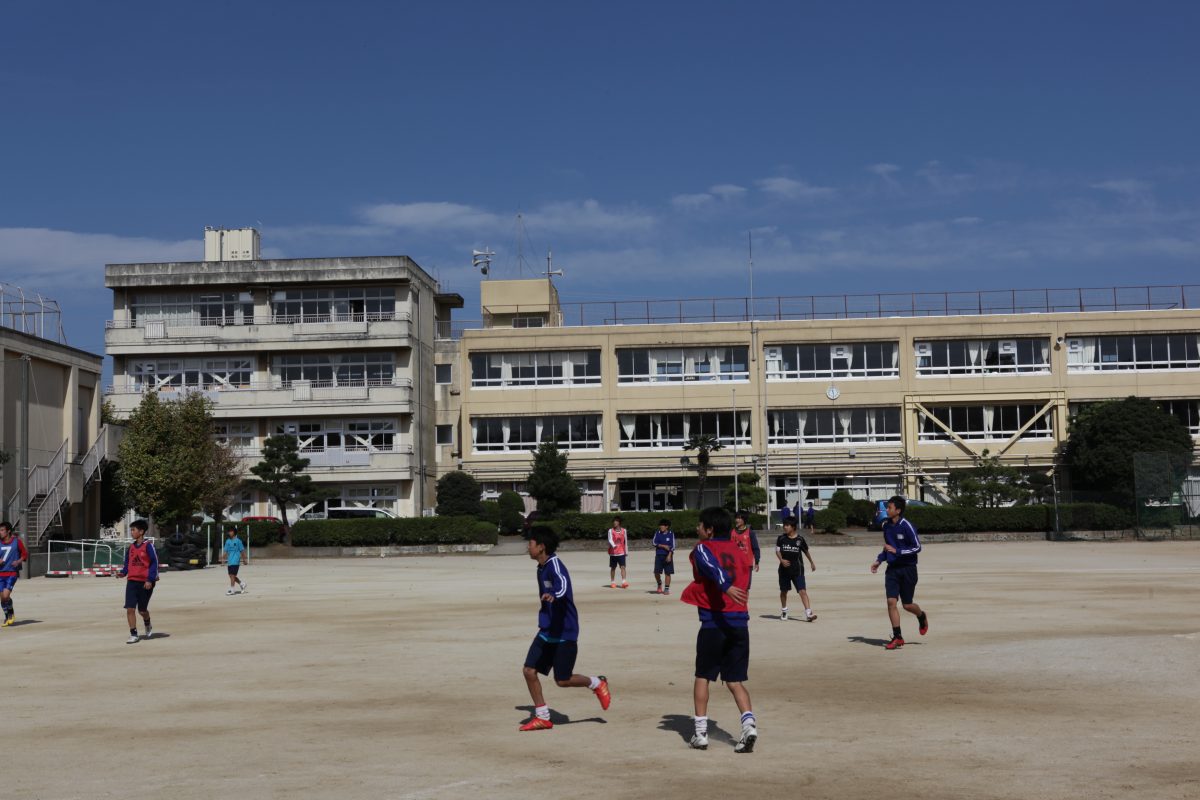 柏市立南部中学校のサムネイル